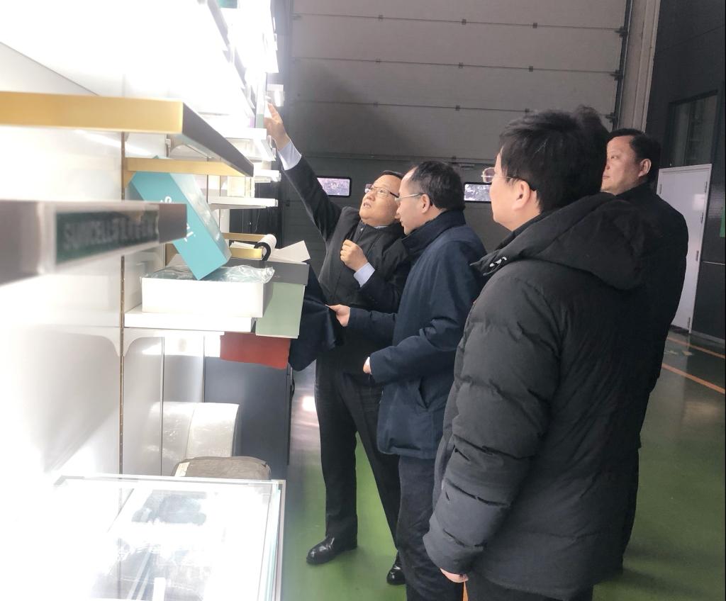 夏元清带队赴郑州中远企业集团开展访企调研