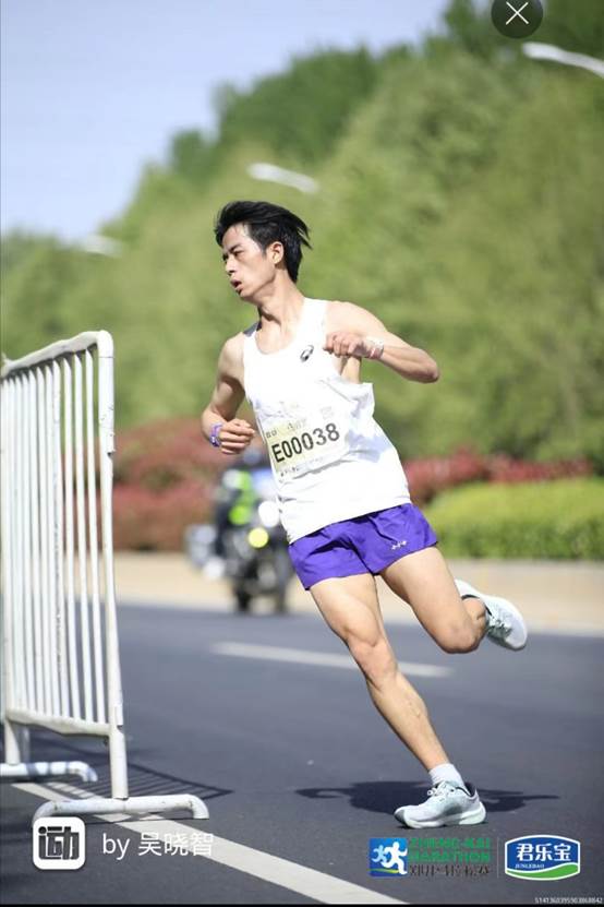 任明奎通过折返点