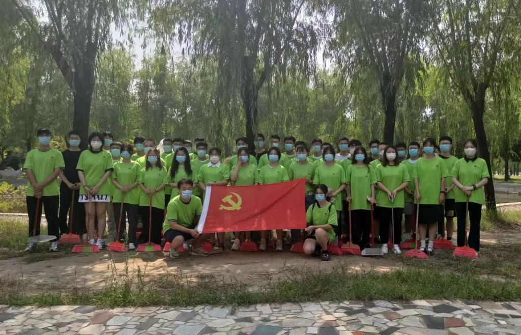 能源与环境学院：和谐文明心手相传，微笑志愿你我同行