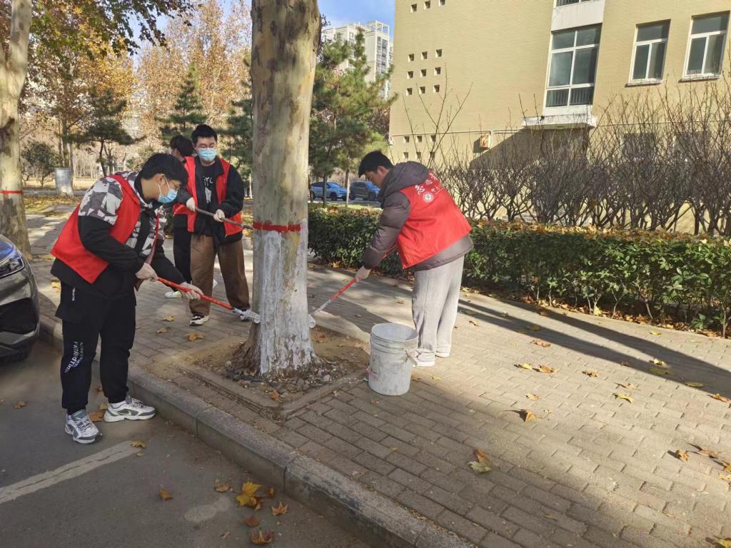 能源与环境学院与后勤服务中心联合开展主题党日活动