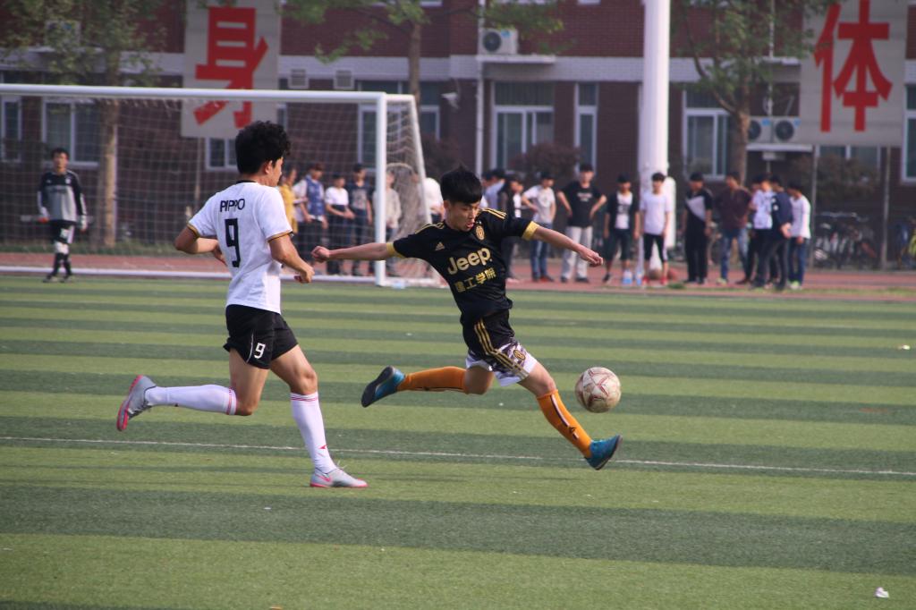 2015-2016学年“中工杯”足球赛圆满结束