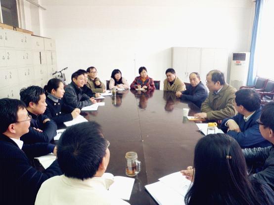 李勇副院长到材化学院指导工作