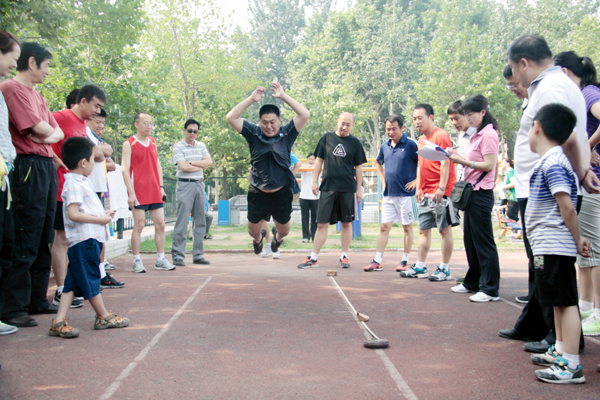 体育部组织“体育教师三项身体素质健康测试”活动