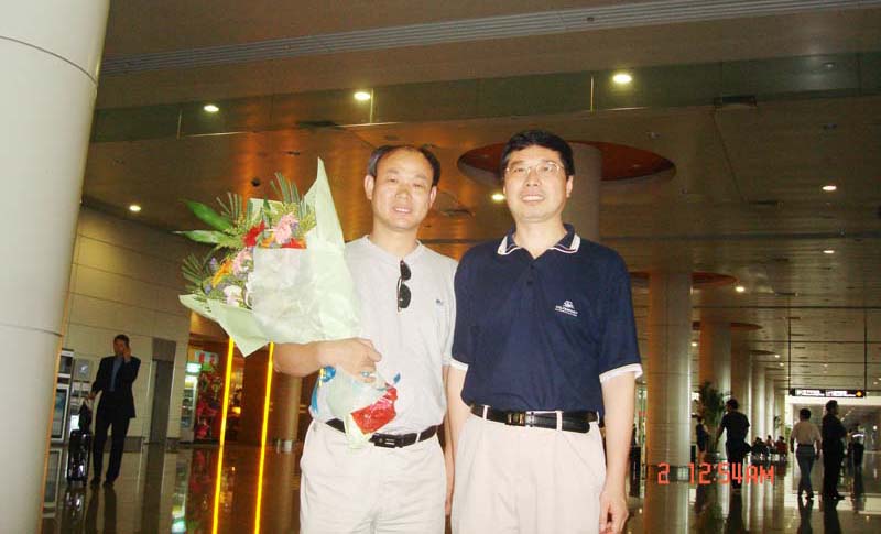 廖伍代老师圆满完成援疆任务返校